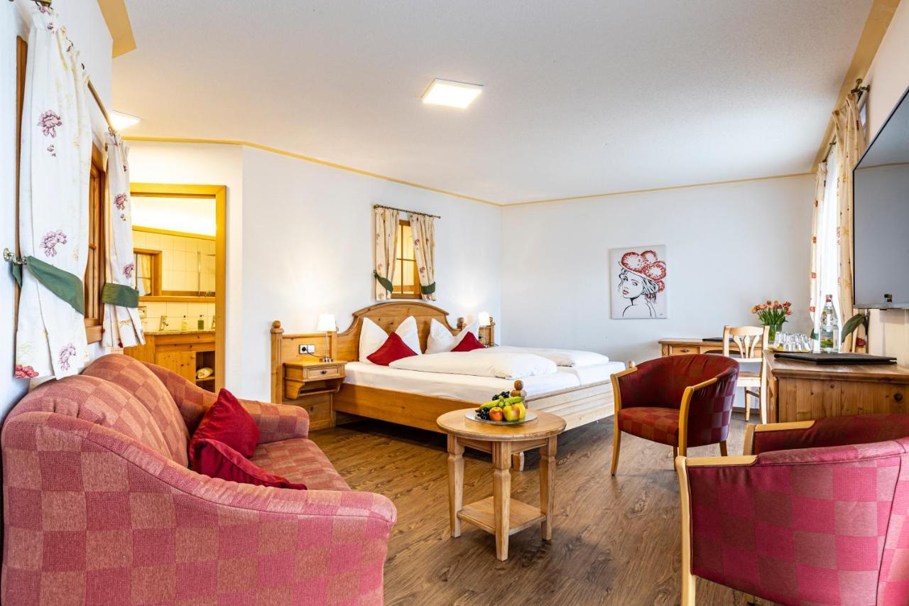 Hotel Kaeppelehof Lauterbach  Exteriér fotografie